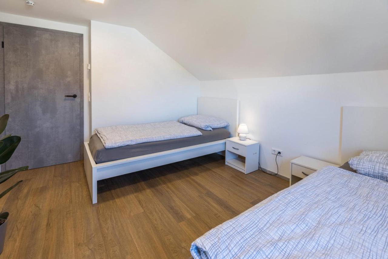 Ferienwohnung Zeichner Geisingen Exterior foto